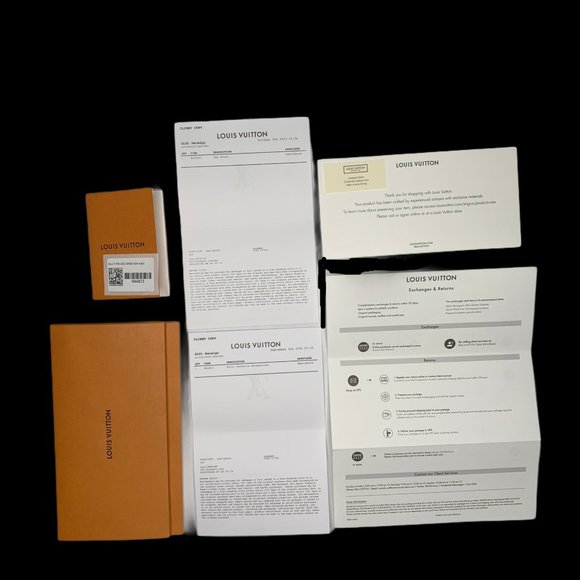 (SOLD) Louis Vuitton Multi Pochette - Picture 15 of 16